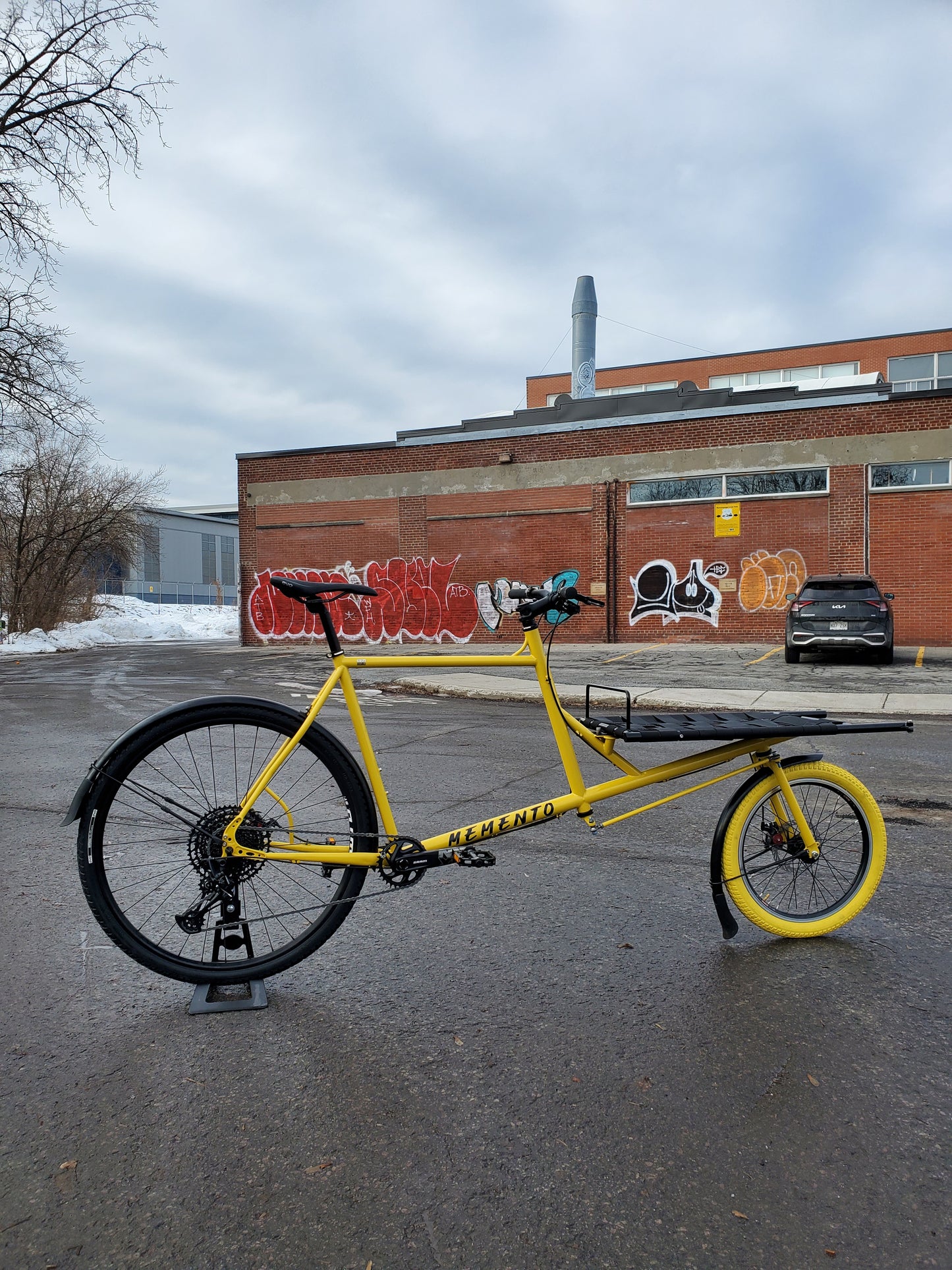Deposit for custom cargo bike