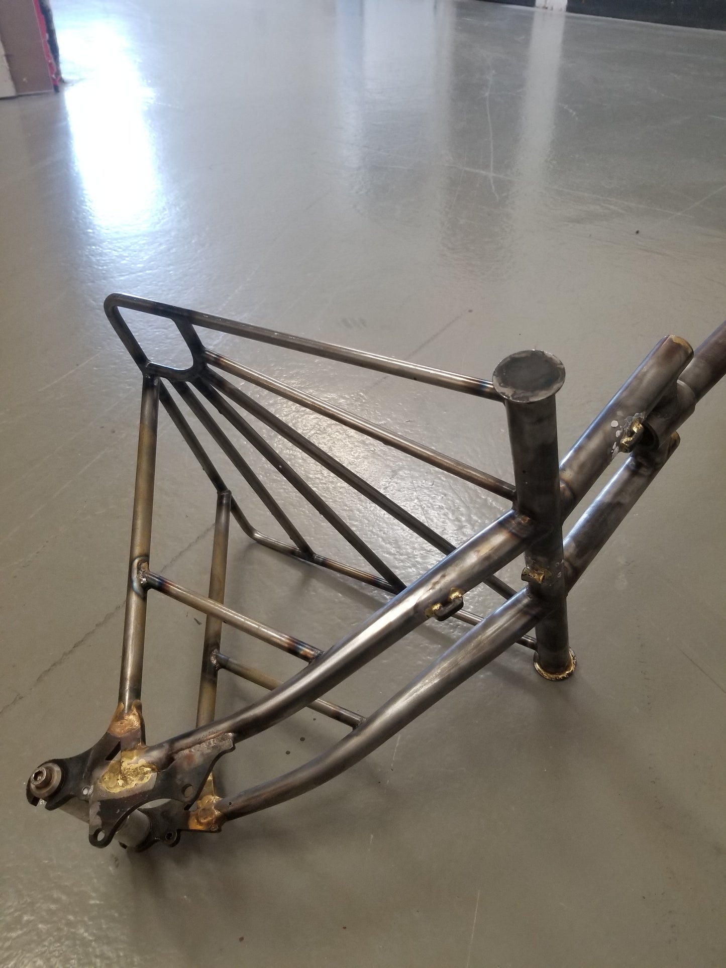 Dépôt pour fourche cargo